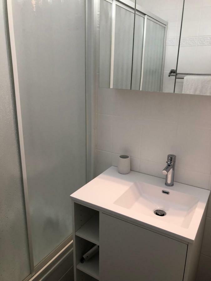 New Port Apartment นิวว์ปอร์ท ภายนอก รูปภาพ